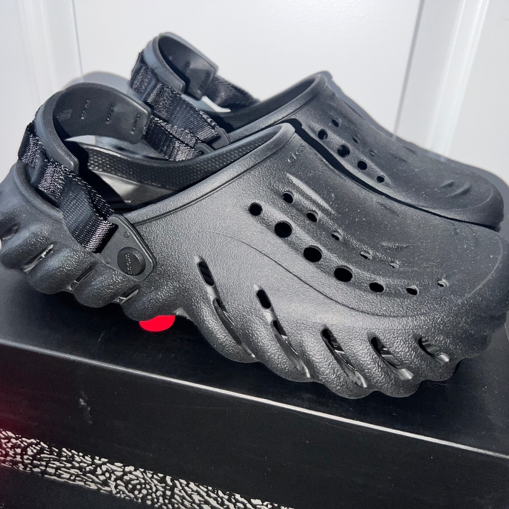 Echo Crocs